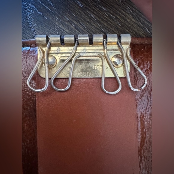 Vintage Authentic Fendi Key Holder. - Picture 3 of 9
